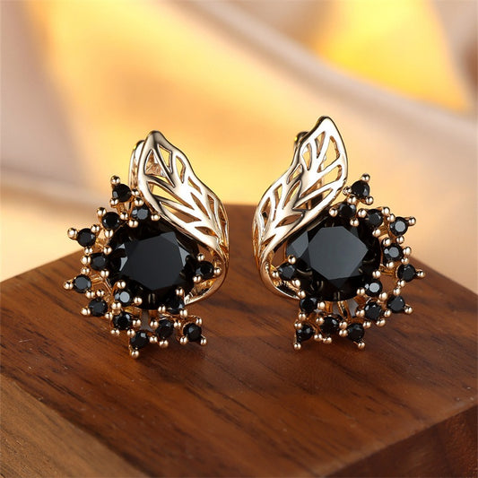 [Elegant Vintage Earrings] 1 Pair Elegant Vintage Style Black Cubic Zirconia Floral Drop Earrings - 14K Golden Plated Copper Dangle Earrings for Women, Ideal for Daily Wear & Gifting, Christmas Season Suitable