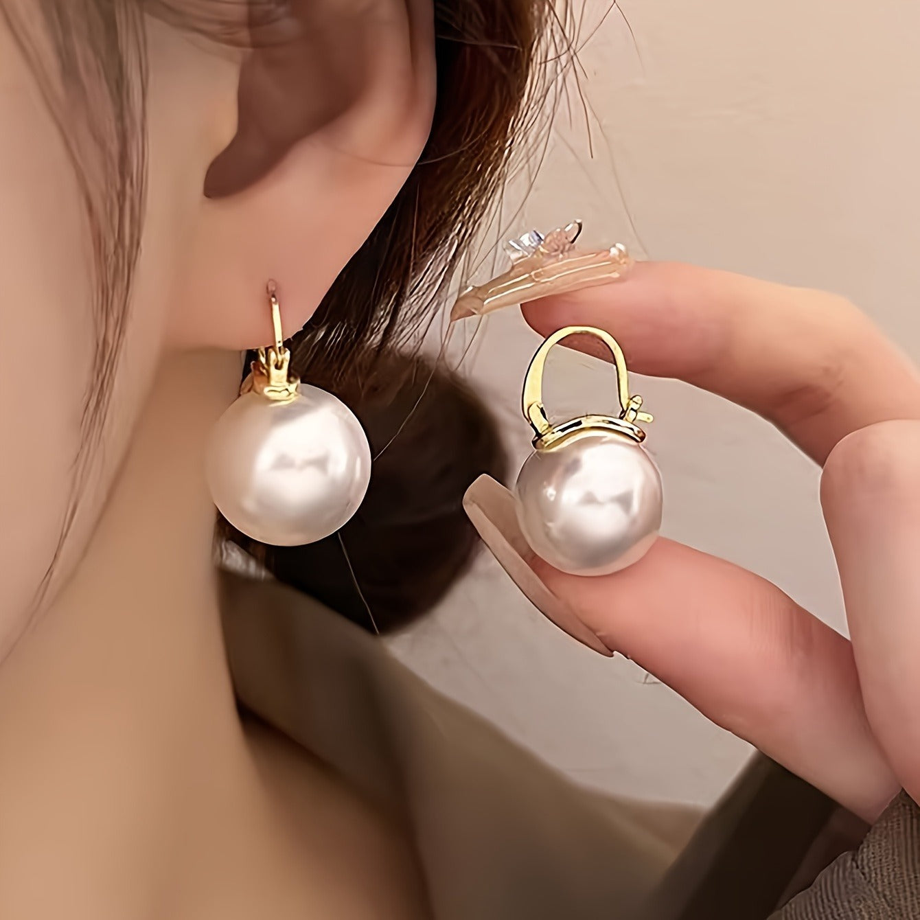 2 Pairs Of Elegant Fake Pearl Earrings, Retro Sexy Style, Women's Fashion Accessories, Suitable For Daily Wear, Weddings And Special Occasions Gifts