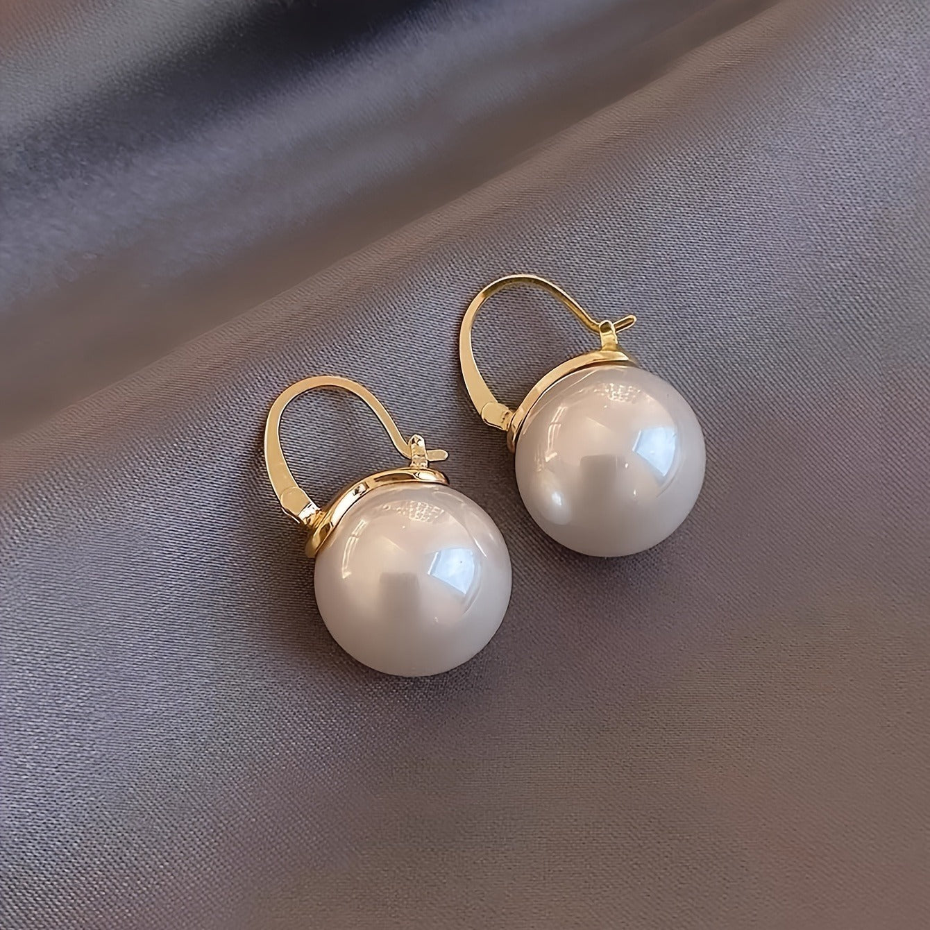 2 Pairs Of Elegant Fake Pearl Earrings, Retro Sexy Style, Women's Fashion Accessories, Suitable For Daily Wear, Weddings And Special Occasions Gifts