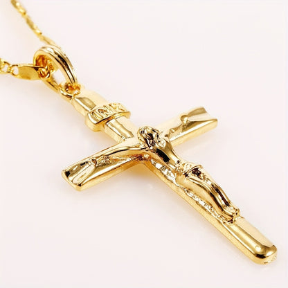A Vintage Metal-Style Pendant Necklace Featuring The Crucifixion of Jesus, Suitable for Both Men And Women with Religious Elements.