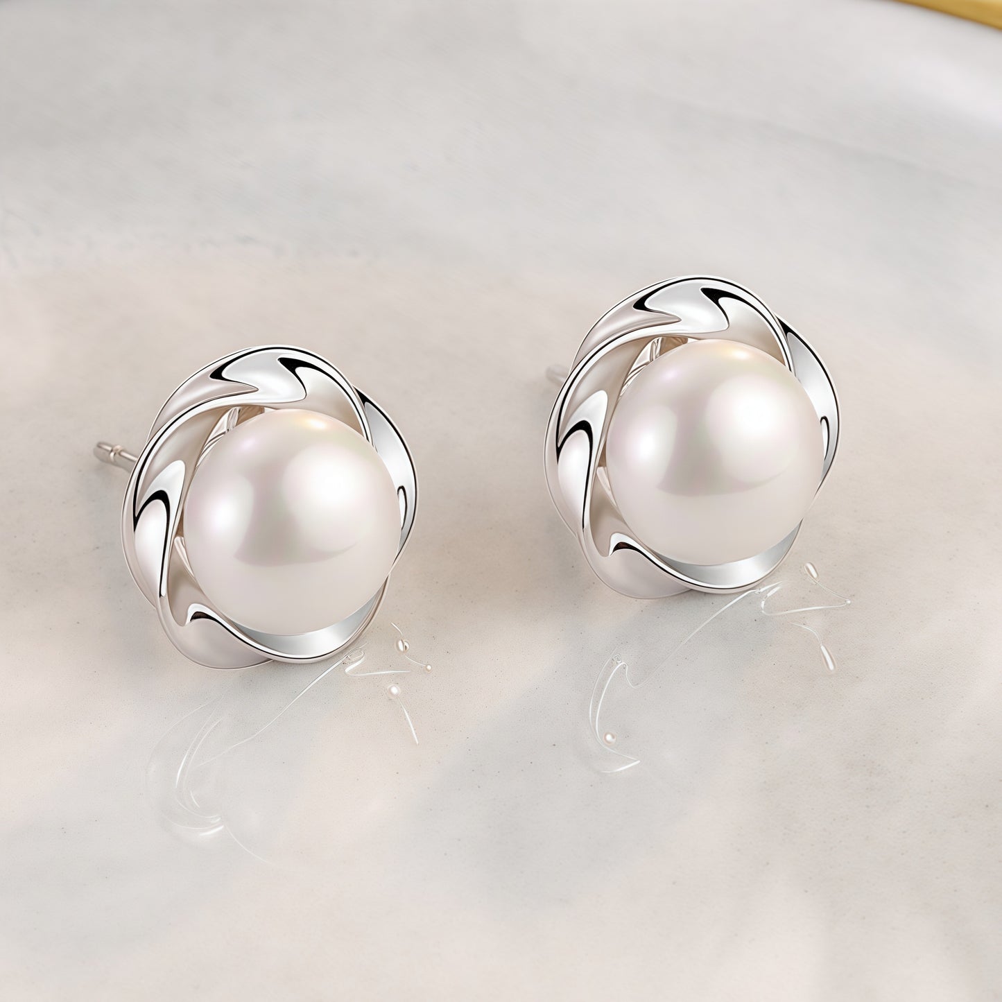 Delicate, Comfortable Imitation Pearl Earrings, Simple, Elegant, Retro, and Sexy for Daily Wear or Parties