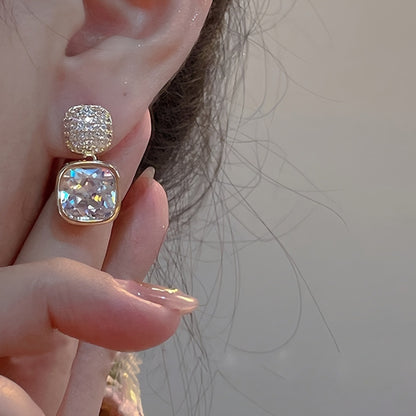 1 Pair of Elegant Vintage-Inspired Geometric Rhinestone Drop & Dangle Earrings for Women, Zinc Alloy with Copper Ear Needle, No Plating, All-Season Versatile Fashion Accessory
