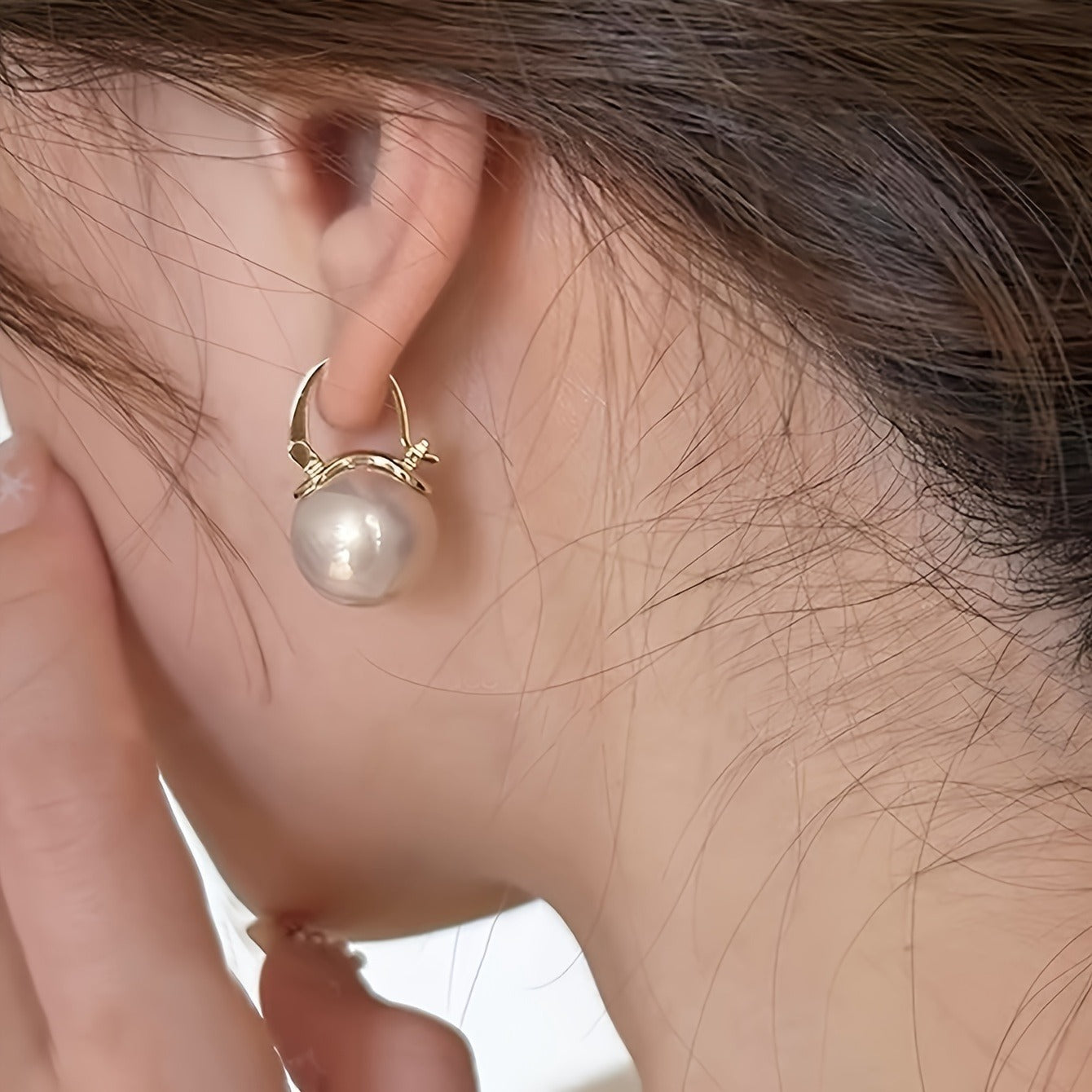 2 Pairs Of Elegant Fake Pearl Earrings, Retro Sexy Style, Women's Fashion Accessories, Suitable For Daily Wear, Weddings And Special Occasions Gifts
