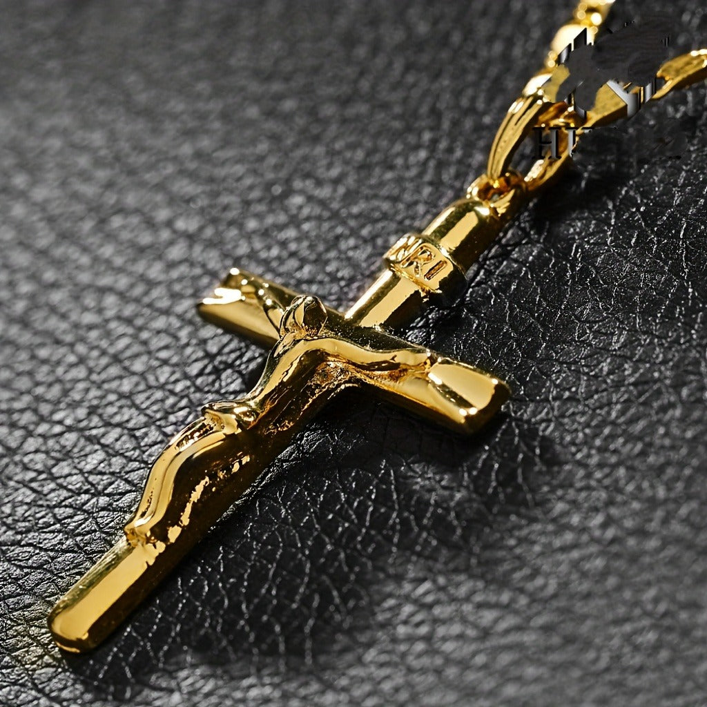 A Vintage Metal-Style Pendant Necklace Featuring The Crucifixion of Jesus, Suitable for Both Men And Women with Religious Elements.